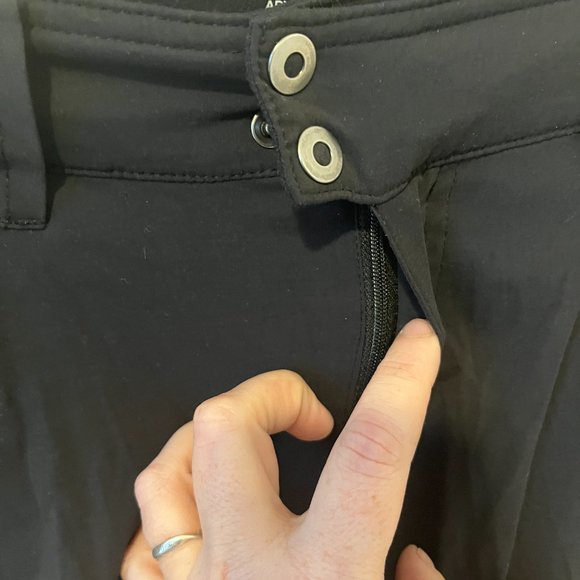 COLUMBIA | Women's Omni-Shield Advanced Repellency Zipoff Pants Black Size 8 - Picture 10 of 15